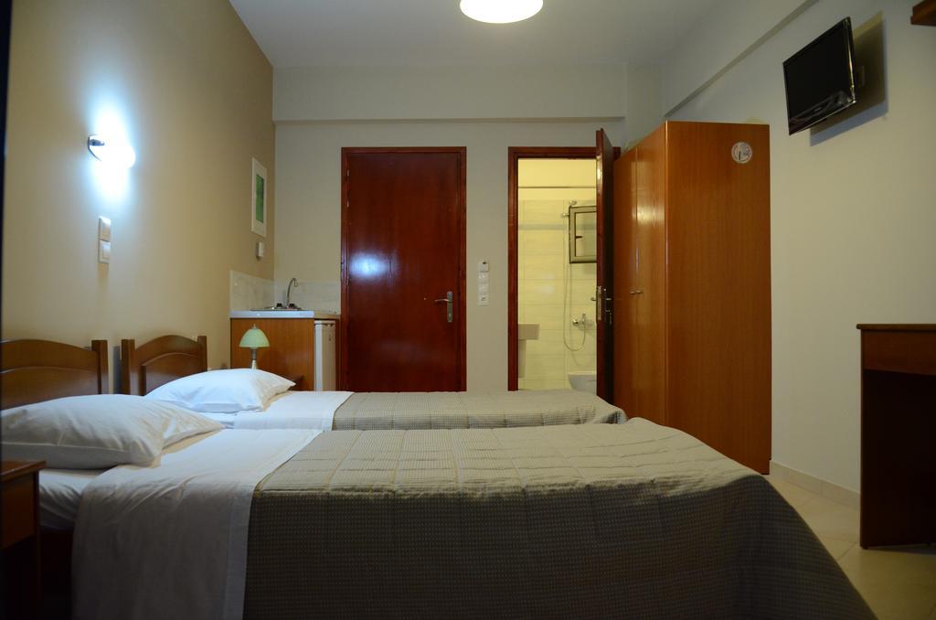 Papanikolaou Rooms Neochori (Zacharo) Exterior foto
