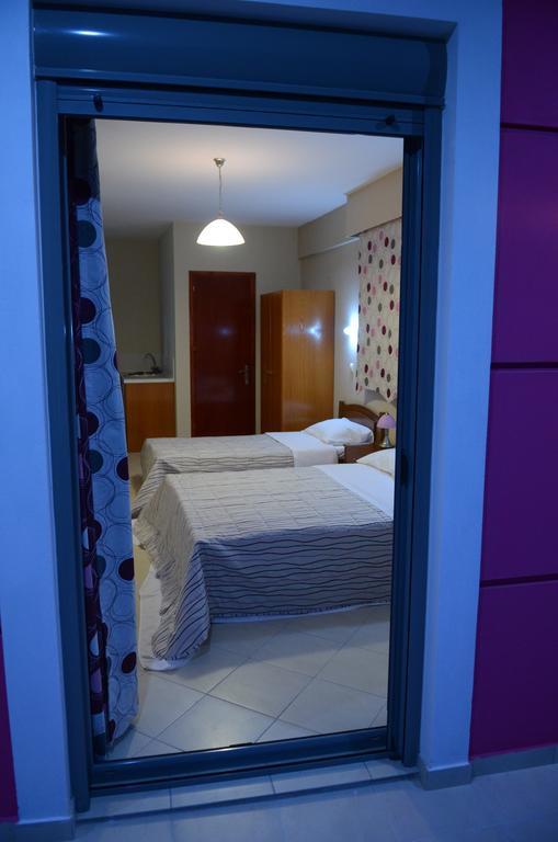 Papanikolaou Rooms Neochori (Zacharo) Exterior foto