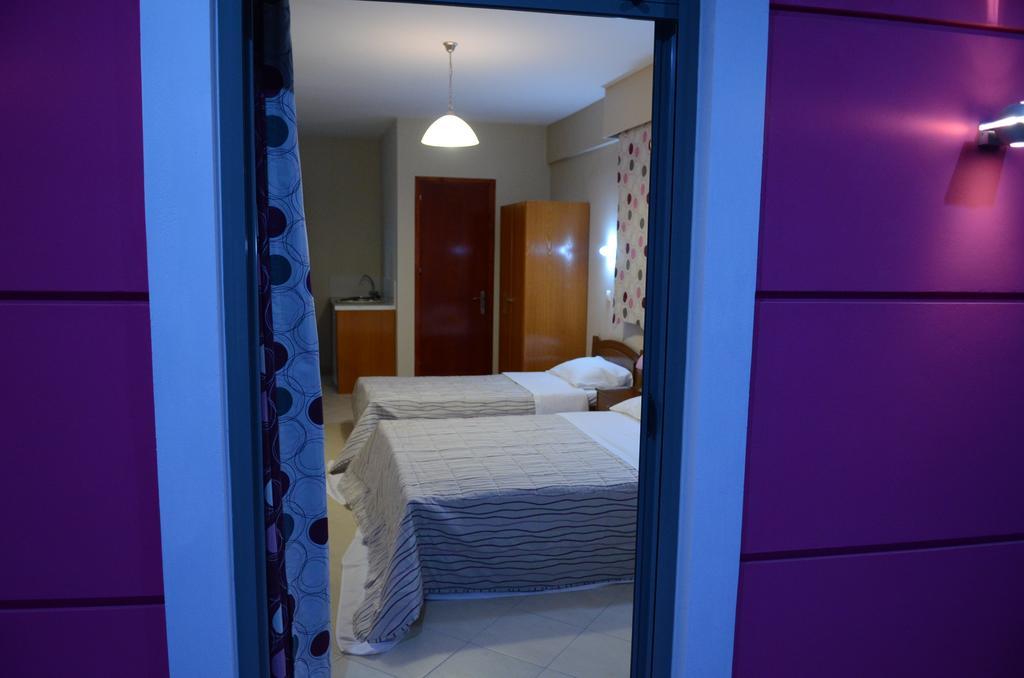 Papanikolaou Rooms Neochori (Zacharo) Exterior foto